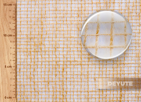 Trama ecológica de 135 gr fabricado en ancho de 160 cm